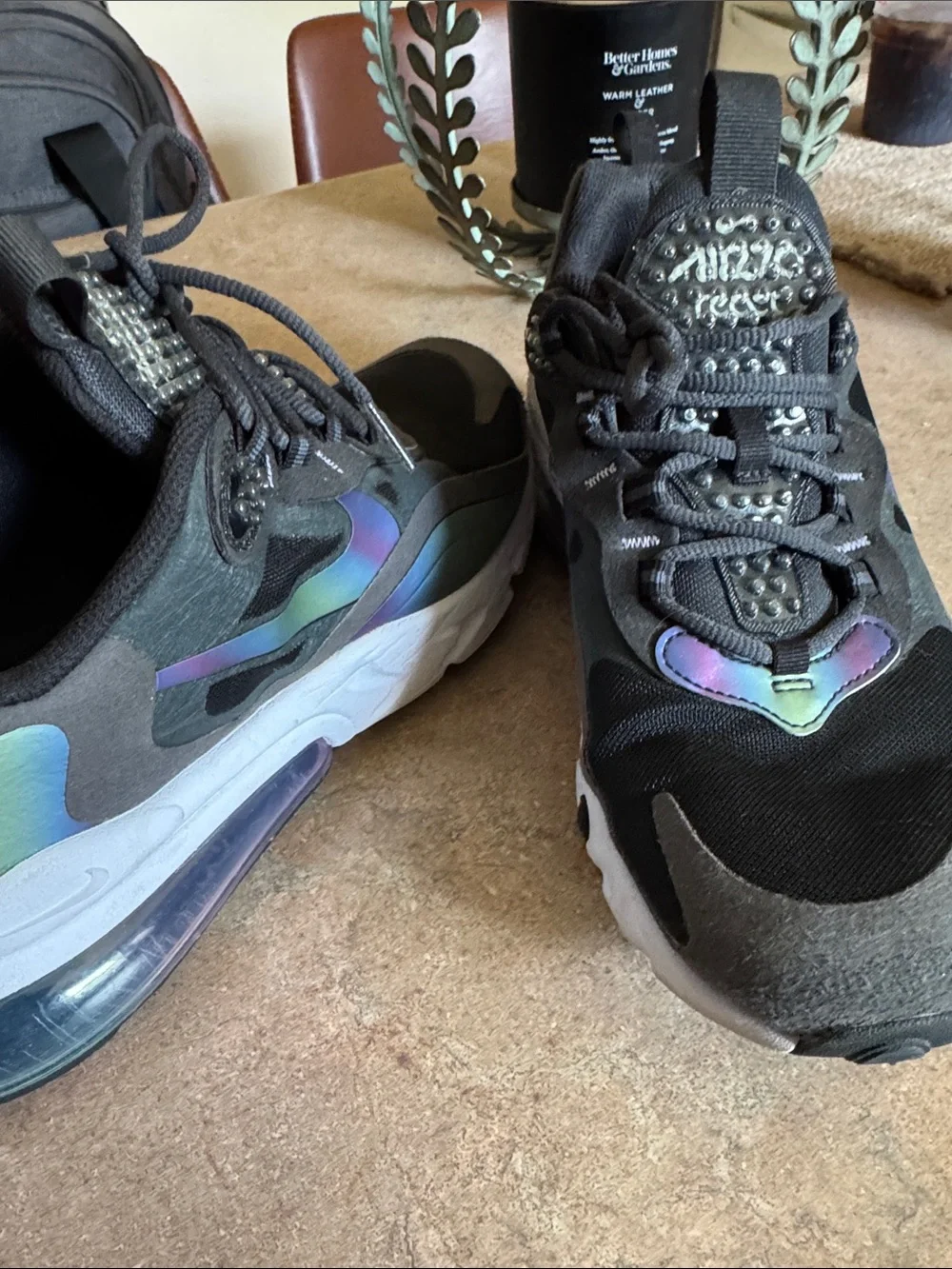 Nike 270s Black Iridescent Athletic Sneakers 7youth size